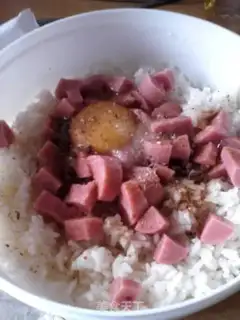 Make Ham omelet step 1
