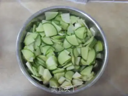 Make Healthy radish step 0