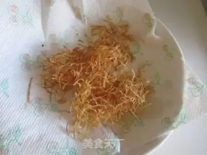 Make A golden embroidery ball step 9