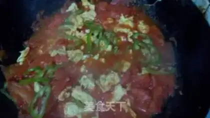 Make Tomato fried eggs step 6