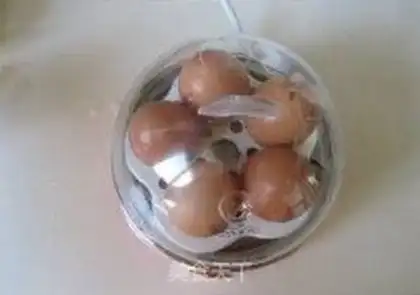 Make A salmon egg step 1