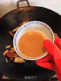 Make Chon onion lobster noodle step 9