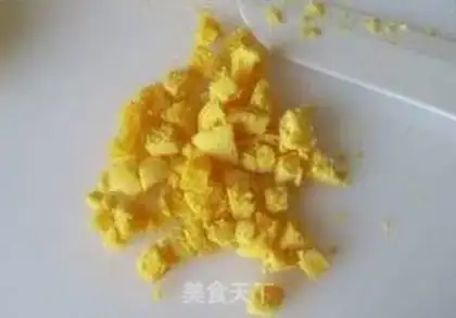Make A salmon egg step 5