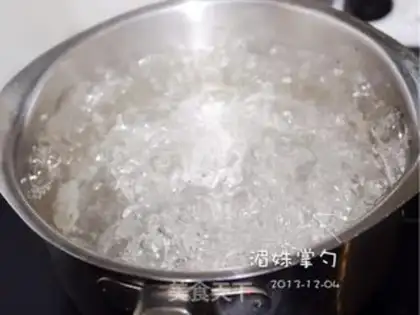 Make And the hot spring eggs step 1