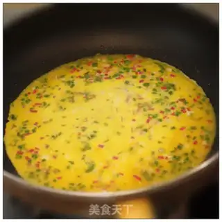 Make Onion thick egg fever step 4