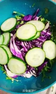 Make A salad of vegetables step 3