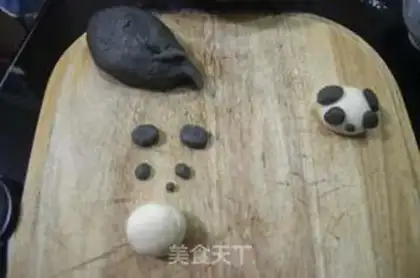Make Panda bun step 6