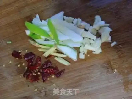Make Potato duck leg step 1