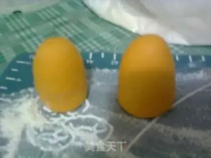 Make Pumpkin buns step 5