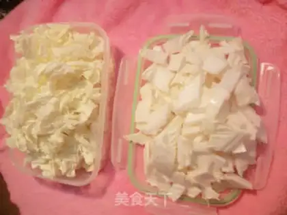 Make A pot of cabbage step 1