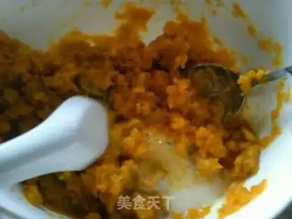 Make Milk pumpkin buns step 0