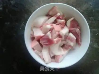 Make Blue mustard meat step 0