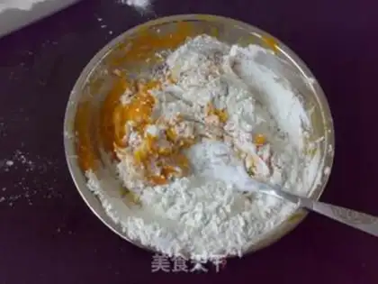 Make Lily Pumpkin step 2
