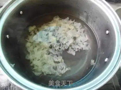 Make Rohango Sydney Silver Ear soup step 2