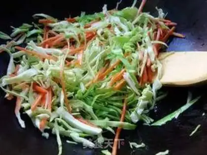Make Carrot and buns step 4