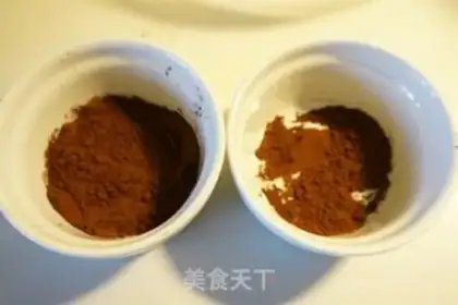 Make Tokyo chocolate banana roll step 3