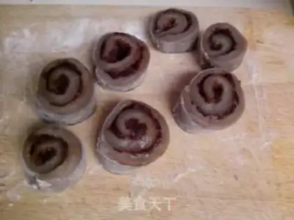 Make Pink rice cake step 13
