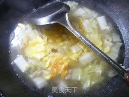 Make ♪ In the back of a cabbage egg soup ♪ step 9