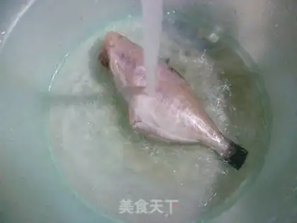 Make Pingos burn rubber fish step 1