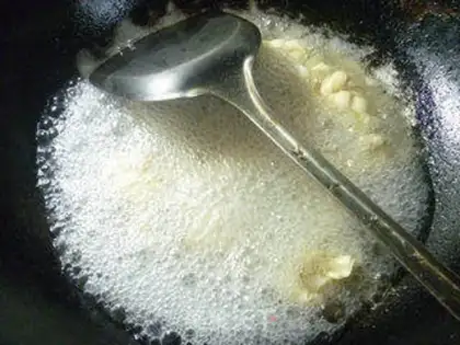 Make A thousand knots step 4