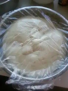 Make Pumpkin eggs buns step 3