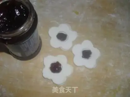 Make Blueberry pie step 4