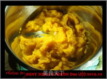 Make Pumpkin hooves step 5