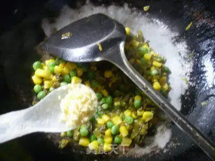Make Snow pickles, green bean corn step 7