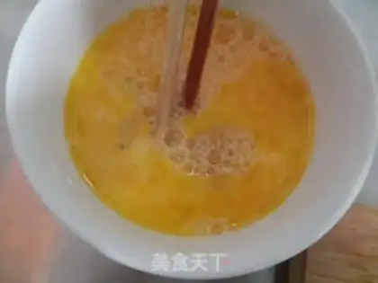 Make Garlic fried eggs step 0
