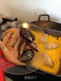 Make Spanish seafood step 7