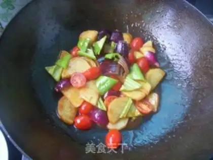 Make Tomato fried potato chips step 6