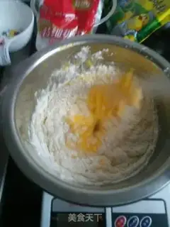 Make Tinker Bell birthday cake step 1