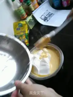 Make Tinker Bell birthday cake step 4
