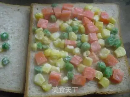 Make Corn salad sandwich step 4