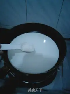Make Coconut milk cake step 3