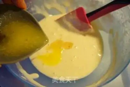 Make Tea and white cupcakes step 3