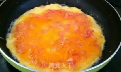 Make Tomato eggcake step 3