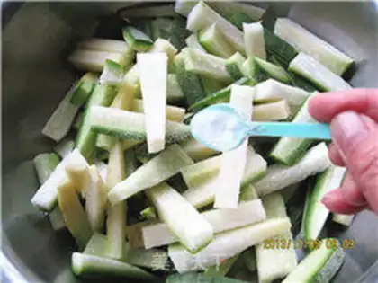 Make Pickles step 0