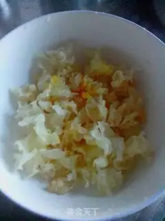 Make Pumpkin Mountain Medicine Silver Ears step 0