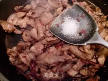 Make The mushrooms, the silks, the sea step 9