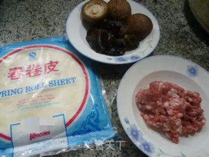 Make Three Spring Rolls step 0