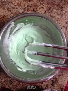 Make Macalon (French) step 8