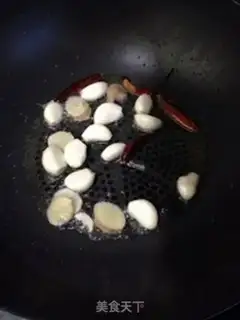 Make A duck with a flat finger step 5