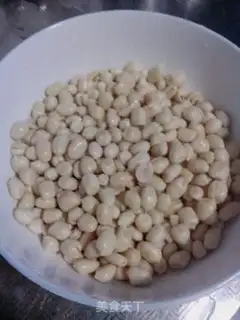 Make Microwave-drinker peanuts step 1