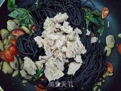 Make Noodles for tuna ink step 7