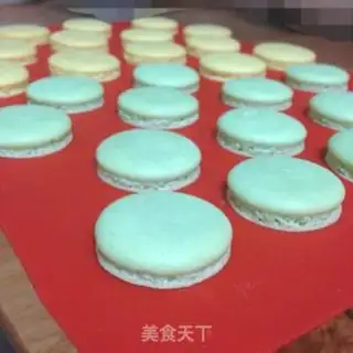 Make Macalon (French) step 15