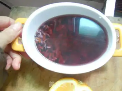 Make Three-colour fruit salad step 1