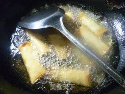 Make Three Spring Rolls step 10