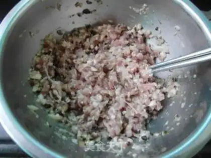 Make Mushroomballs step 3