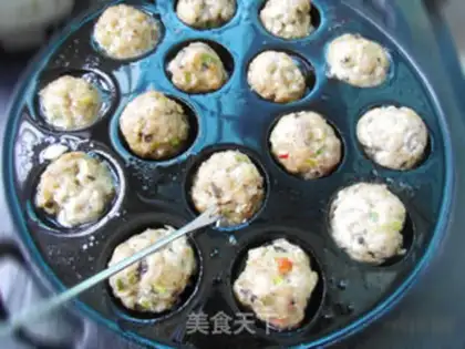 Make Mushroomballs step 7